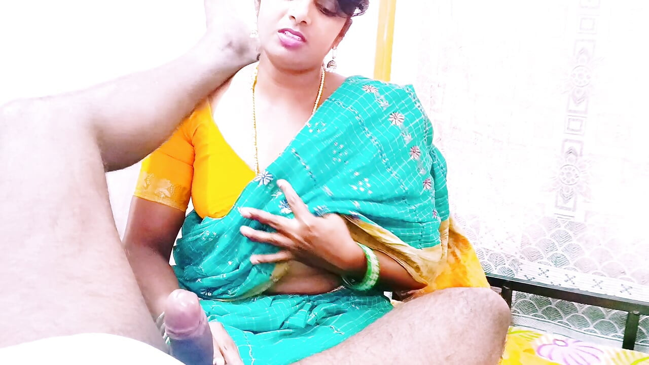 Beautiful Saree Desi House Maid Fucking House