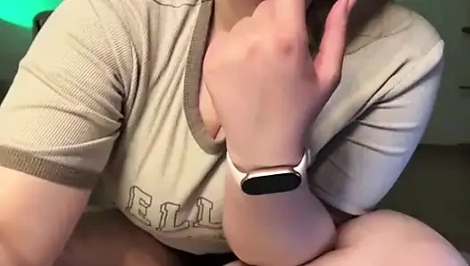 Dudukin muka dan ngentot memek jucielussie