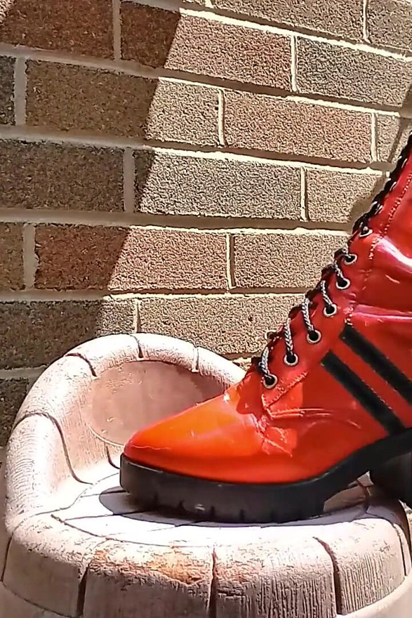 Botas rojas vintage hasta la rodilla - show de botas vol. 2