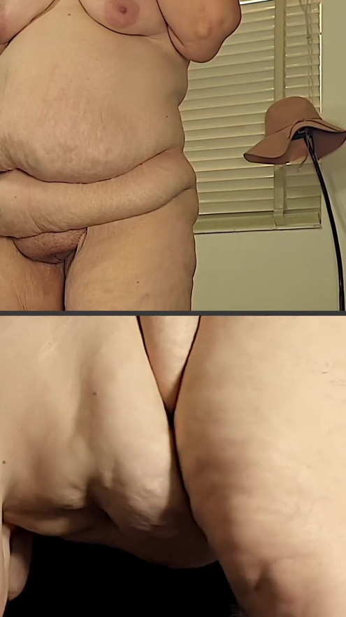 Jamdown26 - Big fat ass white hijab woman in her wildest porn video shaking her phat juicy booty on black man cock | Clip 1