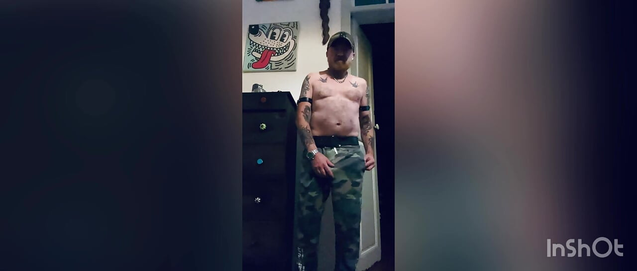 Debeli dildo u mojoj guzici