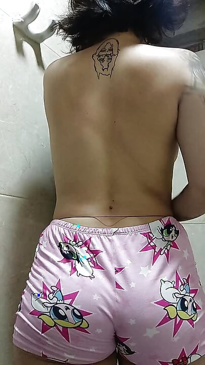 Probudila sam se želeći se dodirnuti