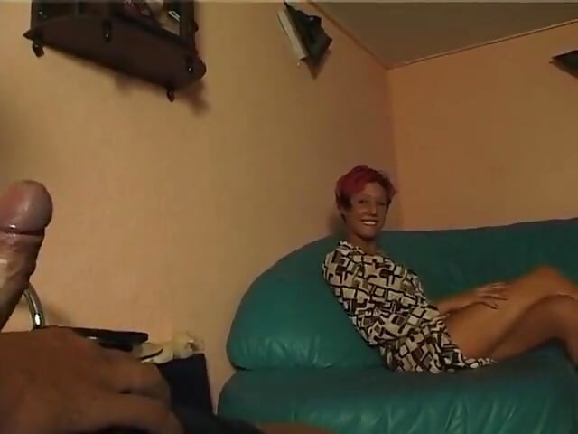 Sonja is showing her golden triangle