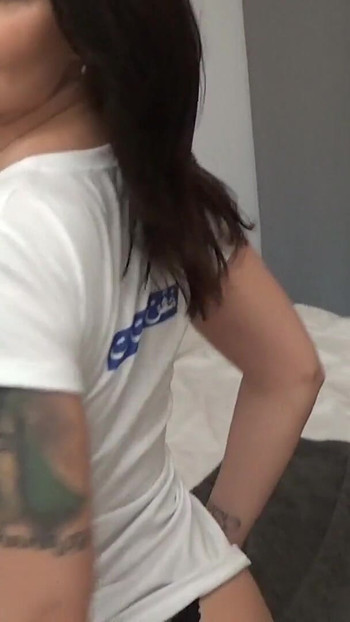 "Seksi büyük götlü orta yaşlı seksi İranlı porno" dan ağzı açık bırakma anı