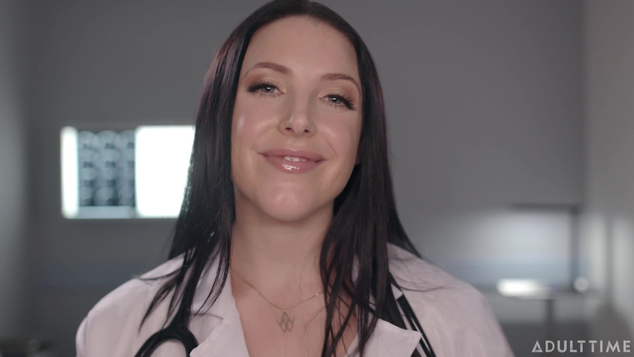 Asmrファンタジー博士。アンジェラ・ホワイトが全身身体検査