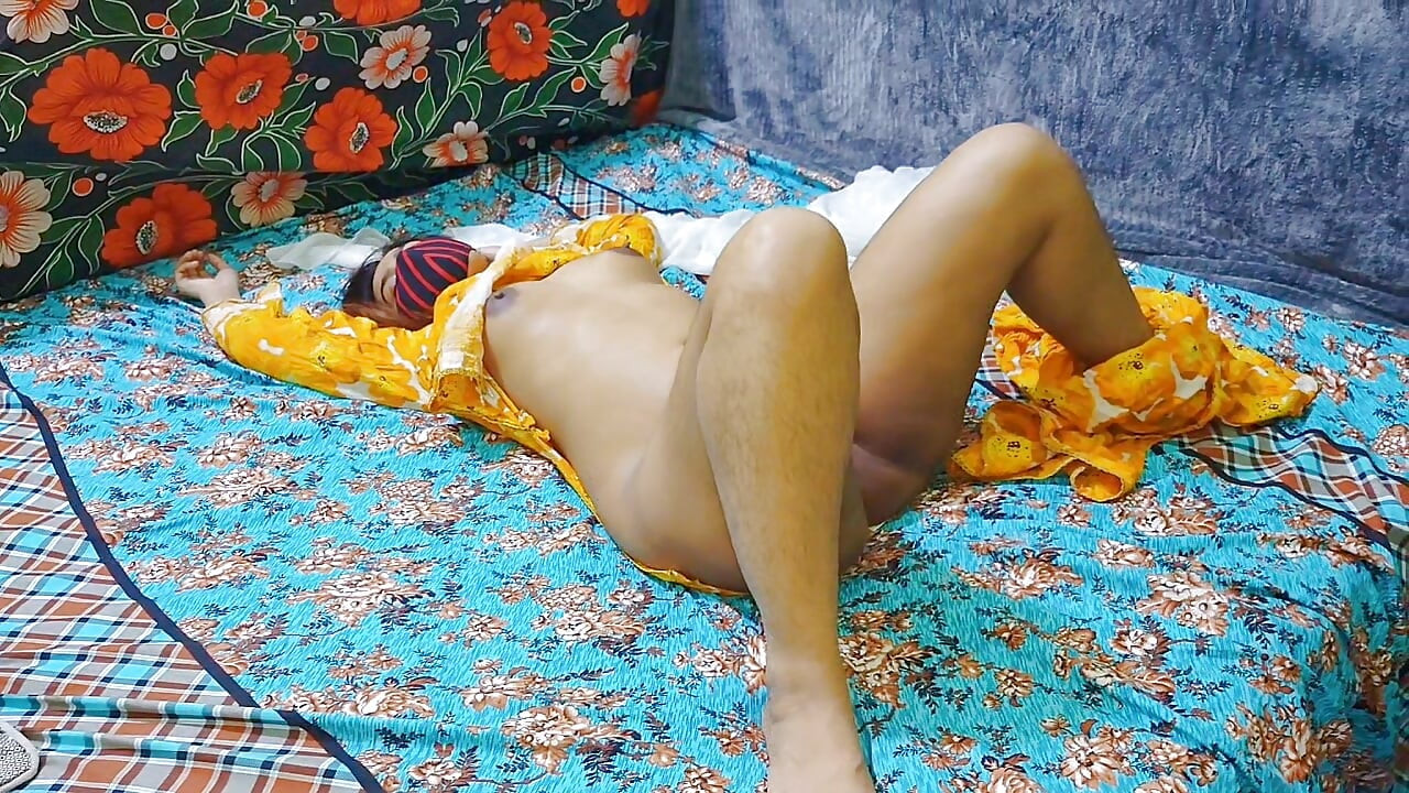 Desi Pakistani Boy Fucked Cubby College Girlfriend In Bedroom Hardcore Sex Cum in Tight Pussy Desi sex