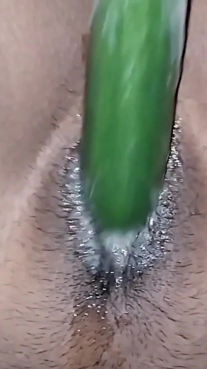 Key moment from "Bhabi ne kaha phudi chatt kar Maza do💦"