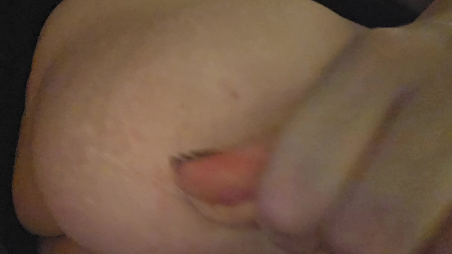 Titten spanken