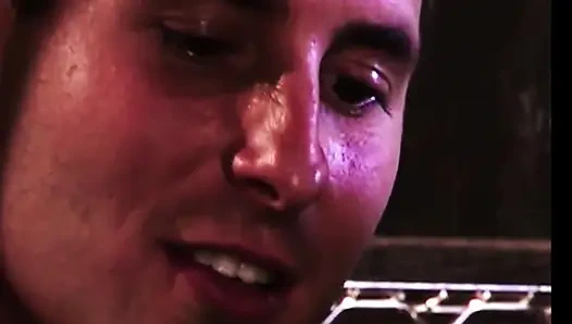 4 часа Flotte Dreier - безостановочная любительская оргия в тройничке, марафон