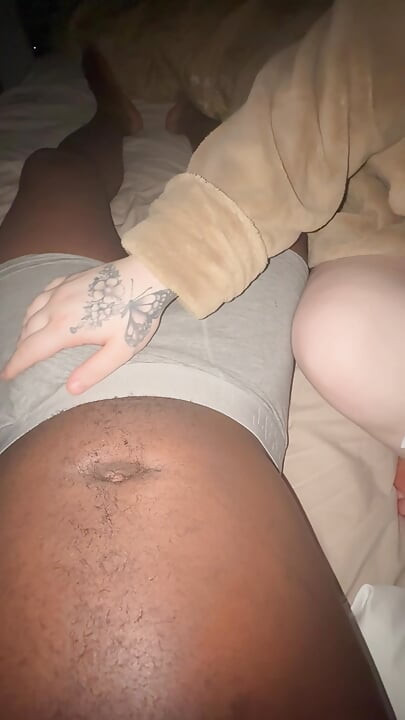 My stepsister give me best handjob ever.