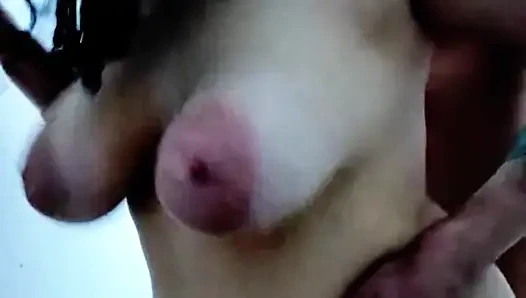 100% video amatir buatan rumah kami berhubungan seks di seluruh rumah dengan BabyLuna939. Bagian 1