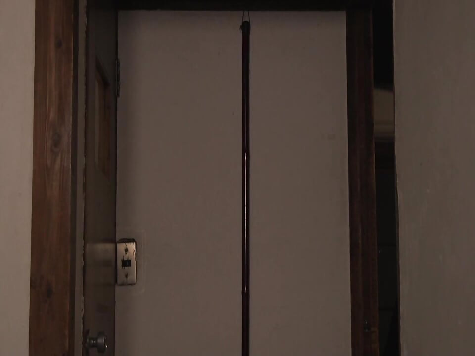 A063G05 During her husband's business trip, she thrusts her into her mother who is sweating with a vibrator and has SEX!