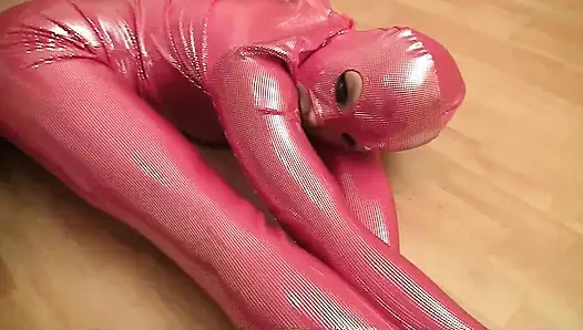 Esnek hatun efendisi tarafından sikiliyor!