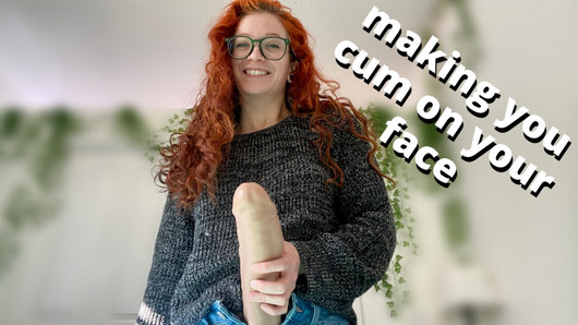 Futa-Hottie überrascht dich mit einem riesigen Schwanz und peggt dich zu Selbstgesichtsbesamung - vollständiges Video auf veggiebabyy manyvids