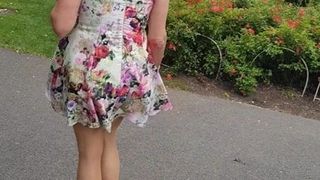 Miss Penelope, Sommer-Minikleid mit Blumendruck 1