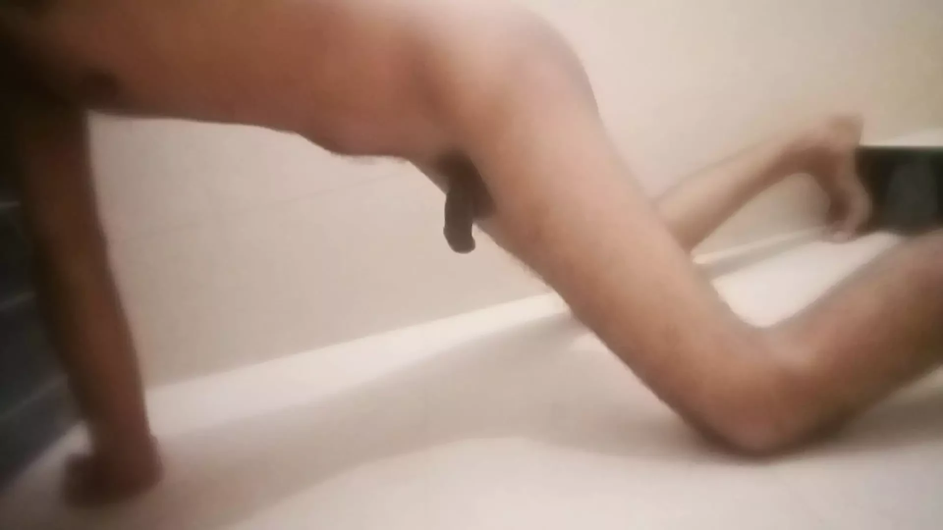 Desi Bhabhi Ko Kaali Raat Mein Pati Ne Dost Se Chudwaya - 3Sum