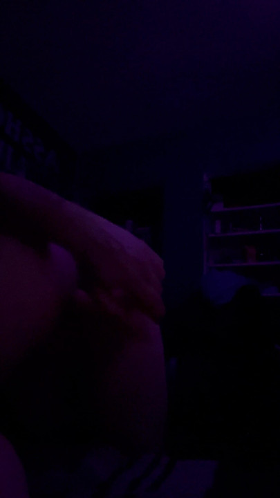 First time using my 7 inch dildo