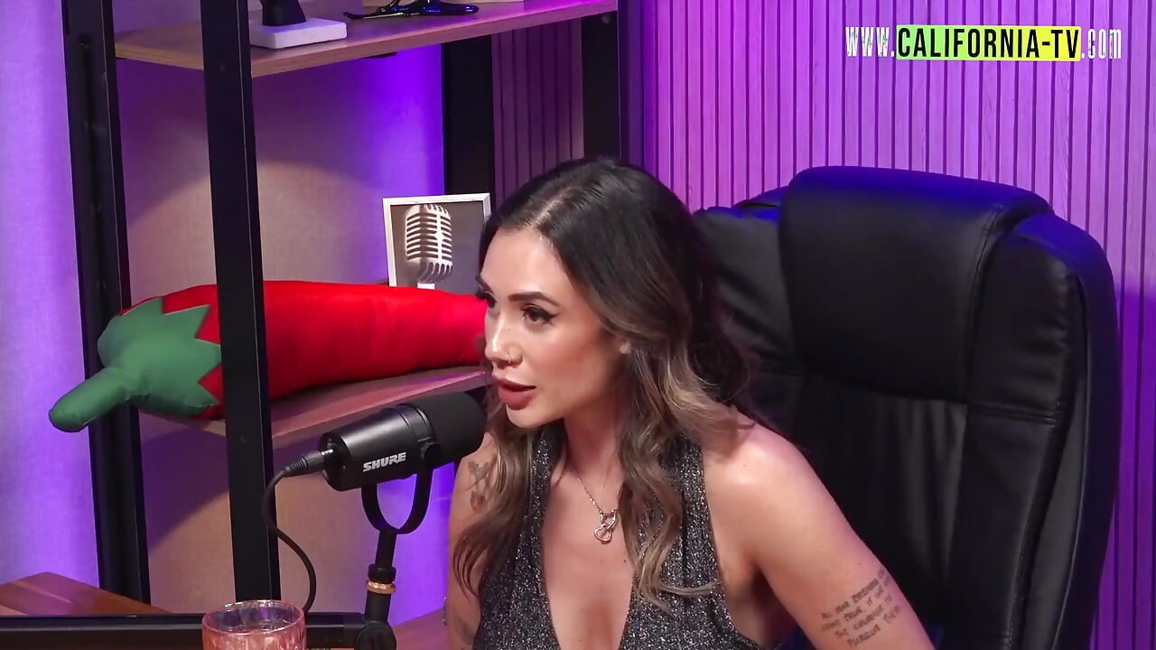 Heißes Schätzchen Rafa Lima Zeigt Ihren Körper Und Erzählt Ihre Fantasien