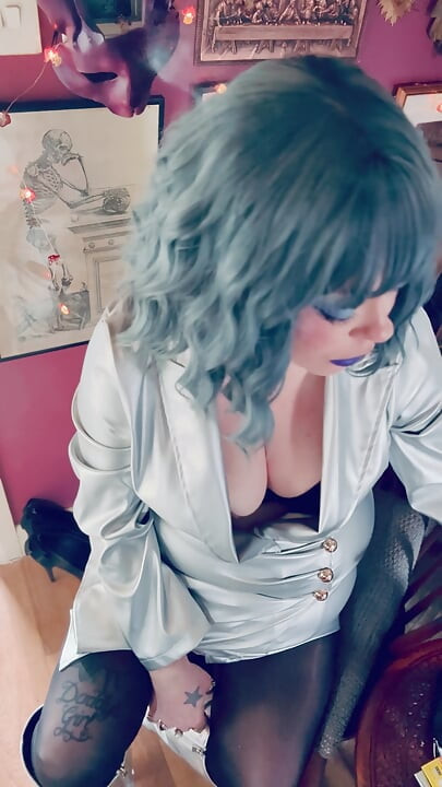 Tina Snua Lights Her Cigarettes With Long Matches - Dangles OMI OME Snap Inhales