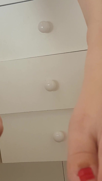Close up Toenail Colouring