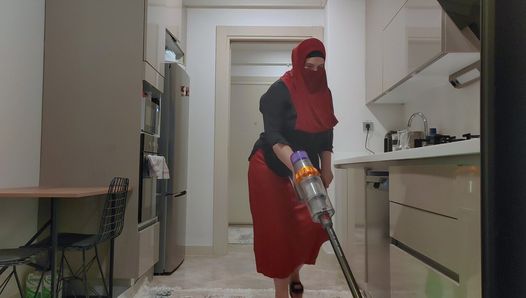 Saya suka menonton ibu tiri saya. ibu tiriku pantas mendapatkan yang terbaik dari segalanya.