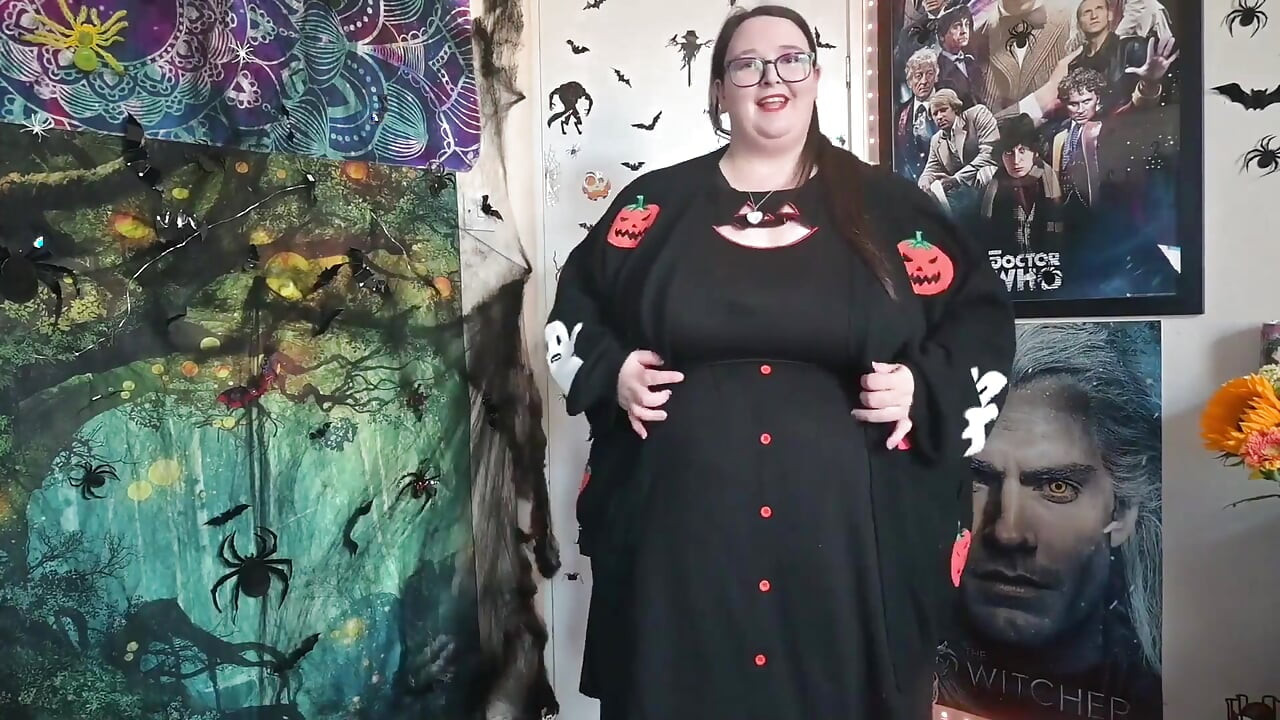 Noć veštica strašne jezive haljine