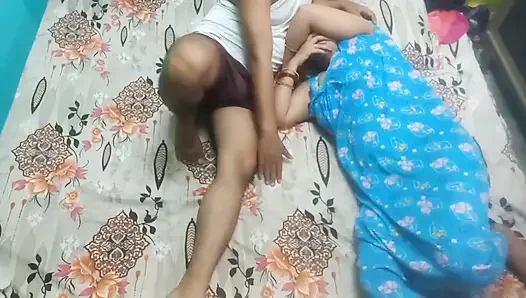 Yeni sikişen çift videosu.
