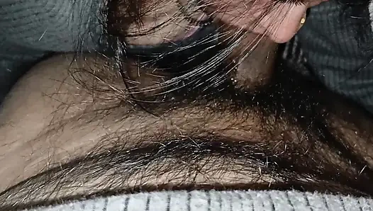 Üvey anne üvey oğluyla yatağı paylaşıyor