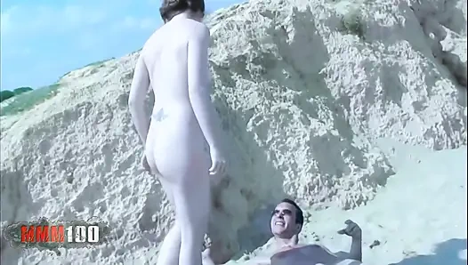 Emy: Emy трахает на пляже Уильям