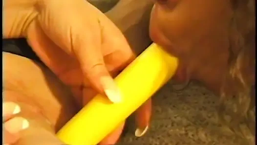 Marvelous european babe gets her cunt licked by couple of black girlfriends