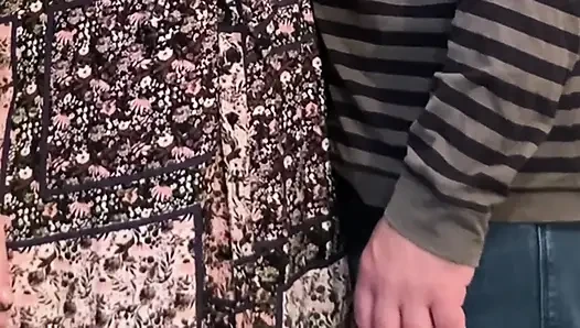 Ein fremder reibte die mu-muschi in der U-bahn