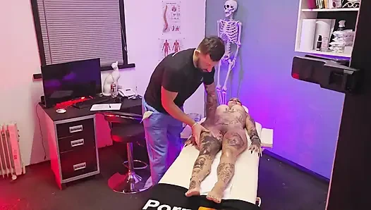 Tantric Yoni Massage with Thatbosslass