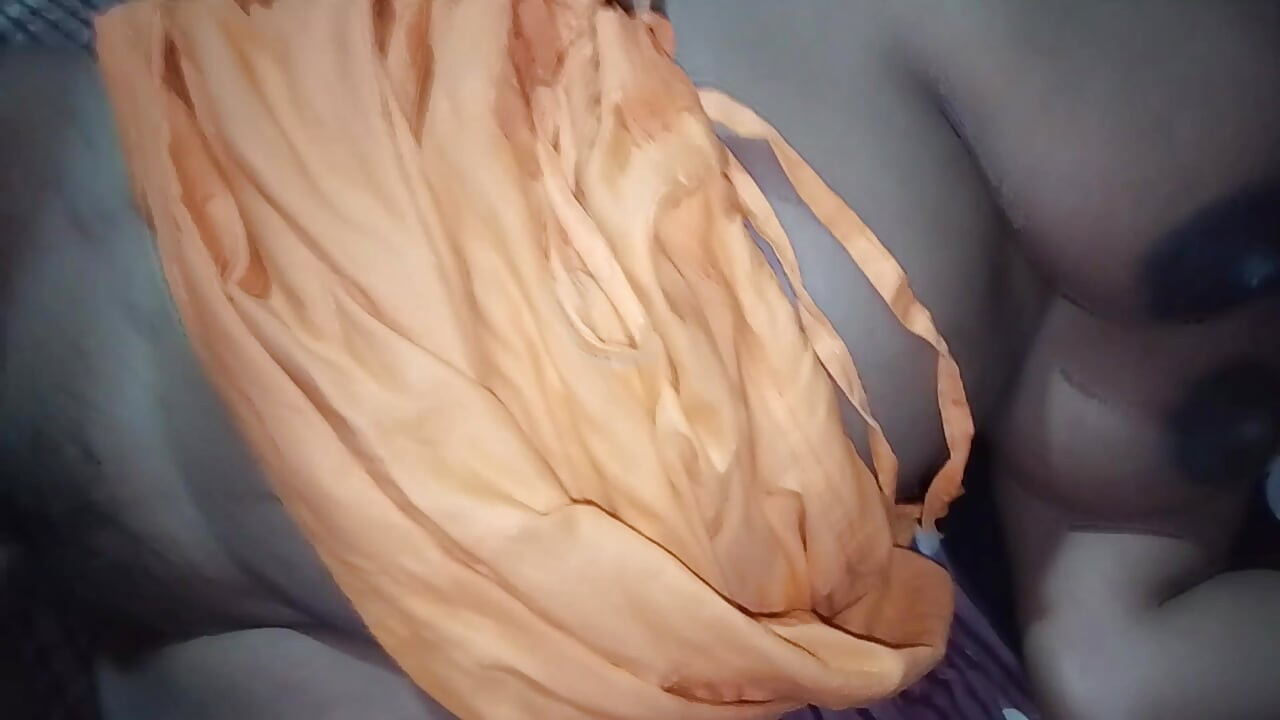 Village hot and sexy bhabi fuck video. Bhabi big boobs so hot.