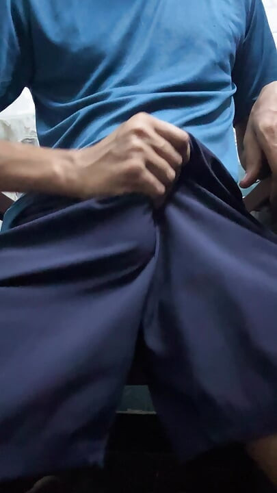 Young guy wet Jerking off in the chair