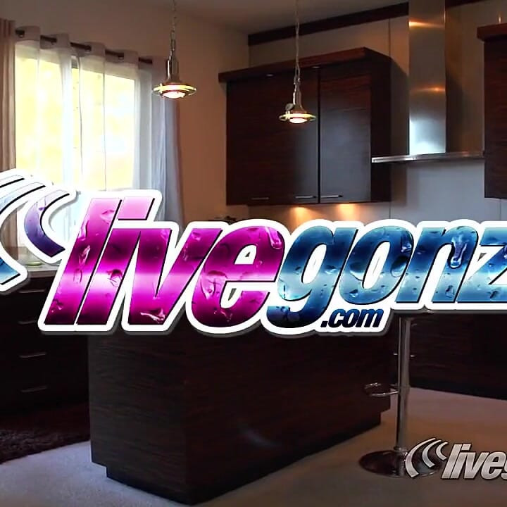 Tory Lane com Steve Holmes e Sr. Pete apresentando uma grande dupla penetração, parte # 1
