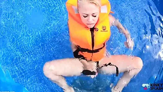 Lebensjacke, vibratorspiel im pool
