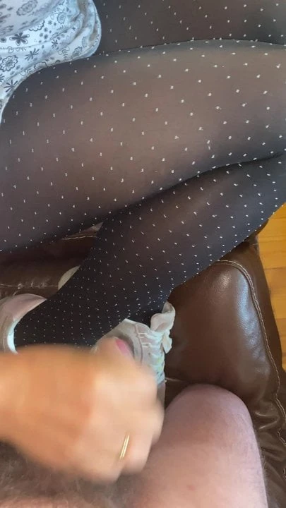 Cum pantyhose and shoes