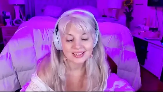 Rosie'nin notty ateşli boşalması canlı chillax kamera şovu