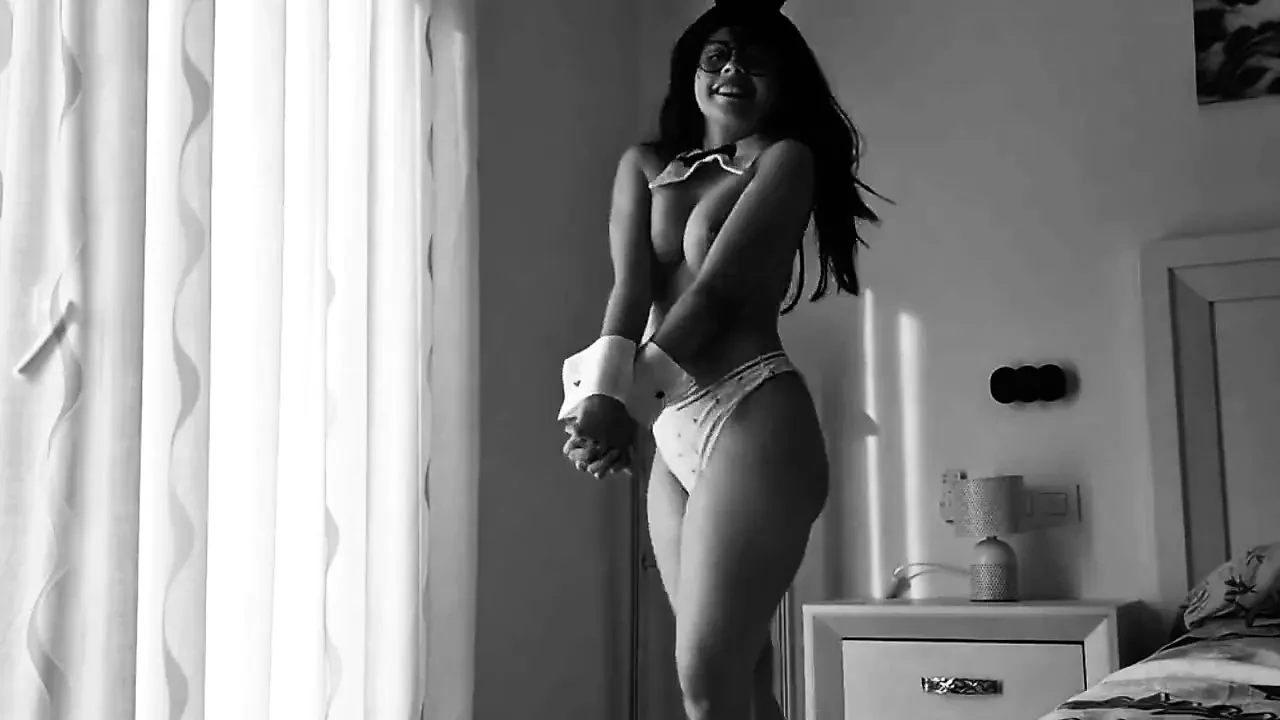 Sexy Vintage Dance