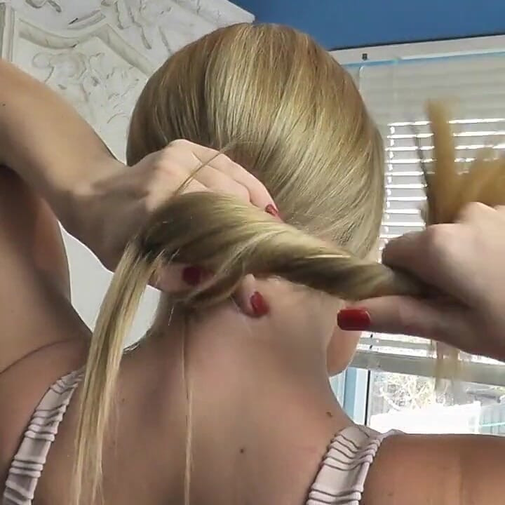 Όμορφα ξανθά μαλλιά