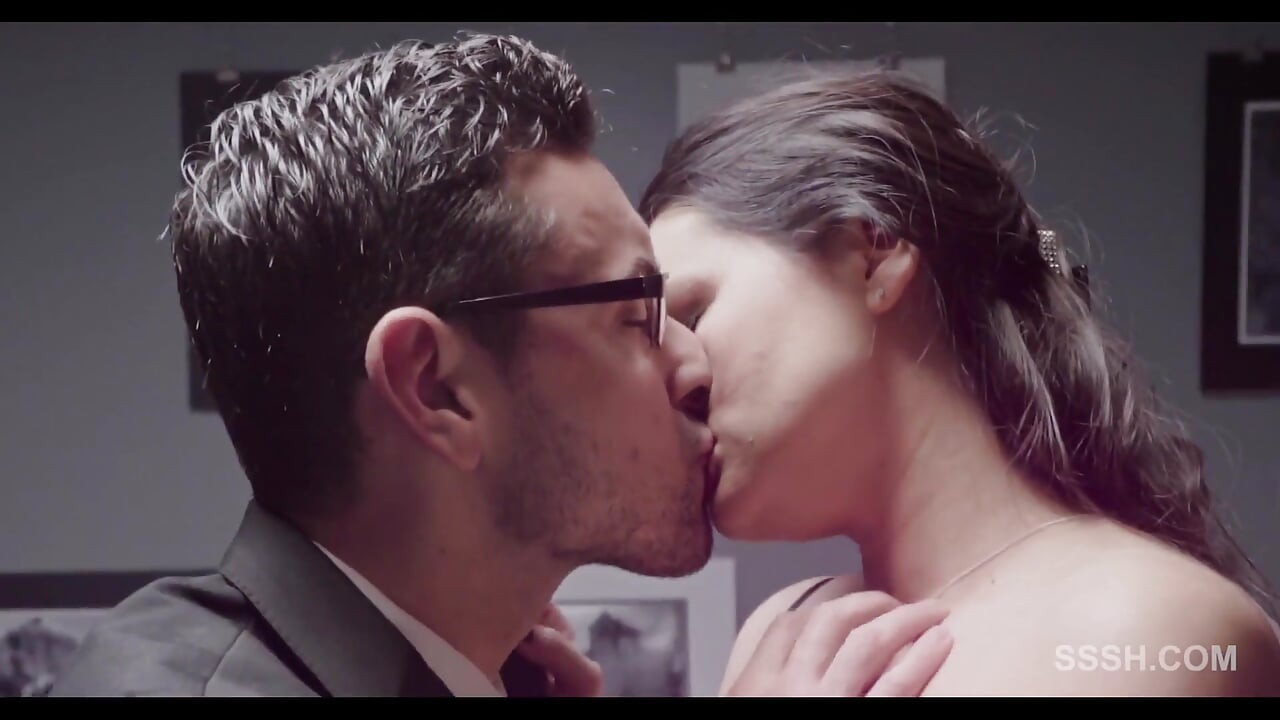 Porn for women - consequences of a kiss