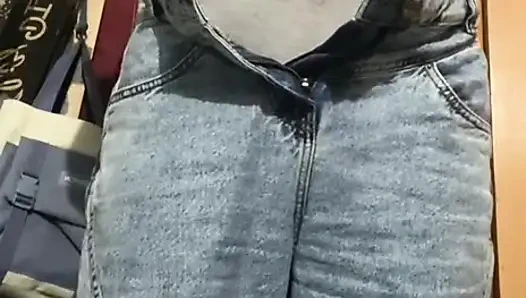 Schoolgirl 18+ IN PAJAMAS. SLIP-UP