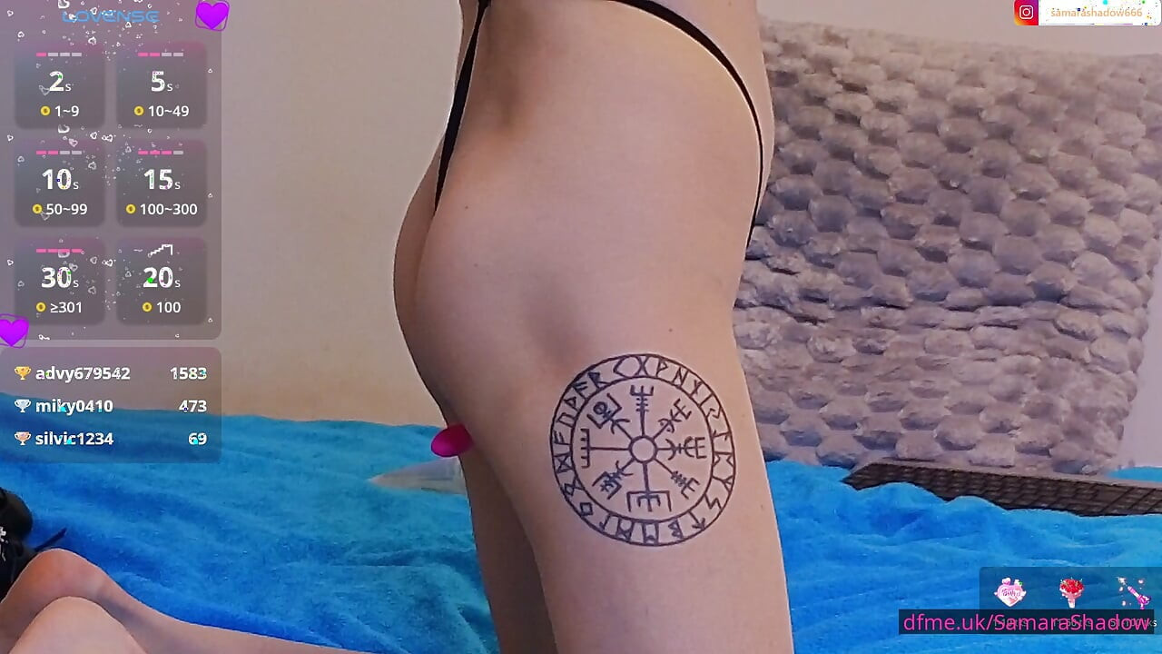 Playful Dirty Talk Starts Here. live fingering and teasing show, Feet, graceful legs!