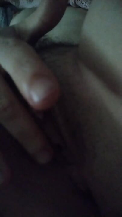 Akasha Pussy Cur cumming