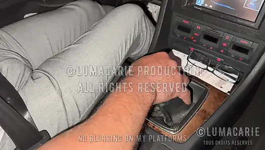 Marie Lumacarie memukul mantan rekan kerja