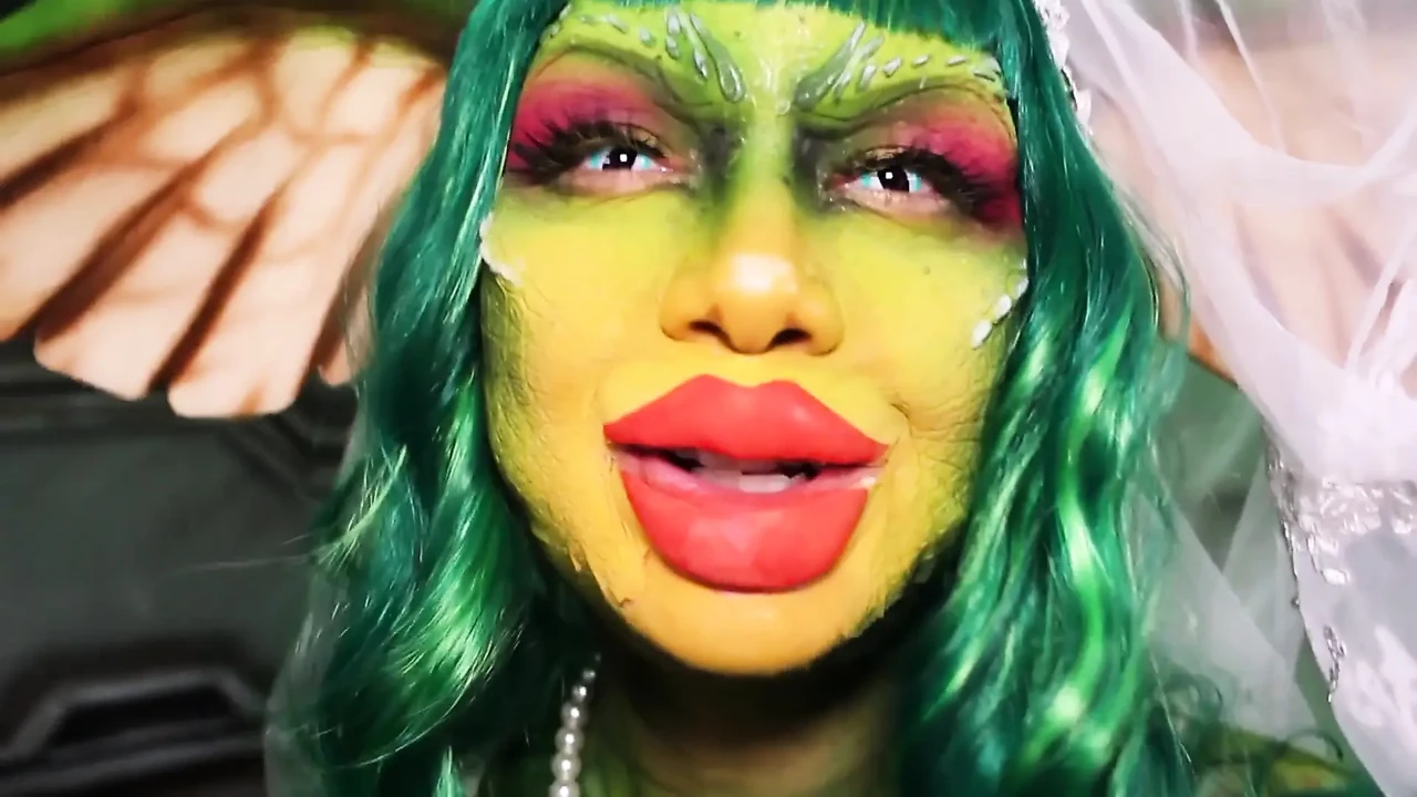 Gremlins | Monster Stepmommy Loves U!! Greta Cosplay