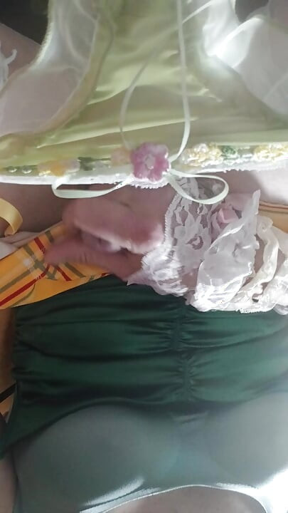 Το κιλοτάκι έχει παιχνίδια και τα παρόμοια. Ας παίξουμε!