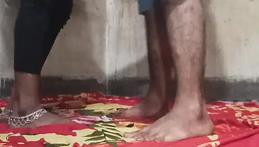 Tarian lengkap istri india