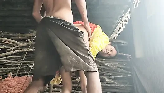 "Kecantikan Kampung Desi Seksi 🔥 | Vlog Kehidupan Desa Panas" Penerangan: