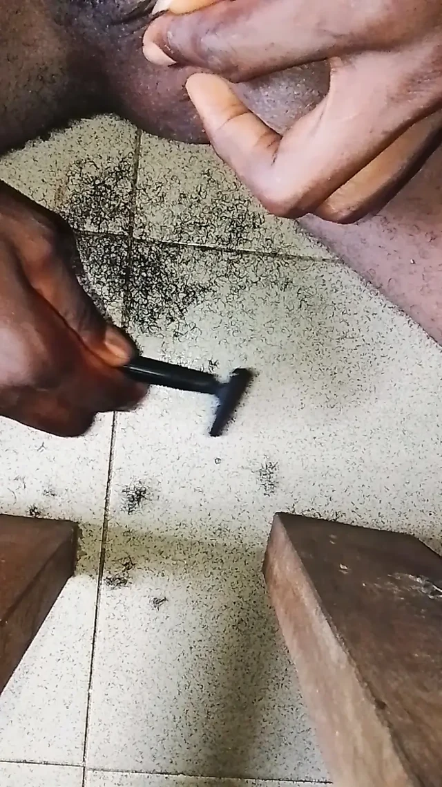 I NEEDED SOME PUSSY AND SHAVE OFF MY HAIRY BBC.